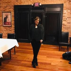 Meet your Posher, Brenda